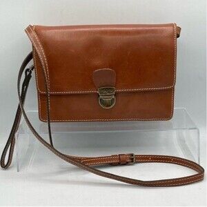 PATRICIA NASH  Lanza Heritage Genuine Leather Crossbody Clutch Bag Tan